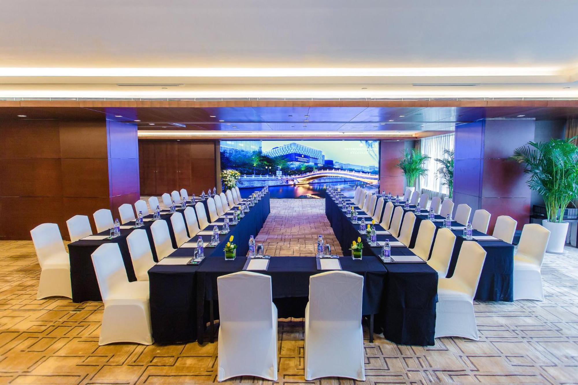 Intercontinental Jinan City Center By Ihg Exterior foto