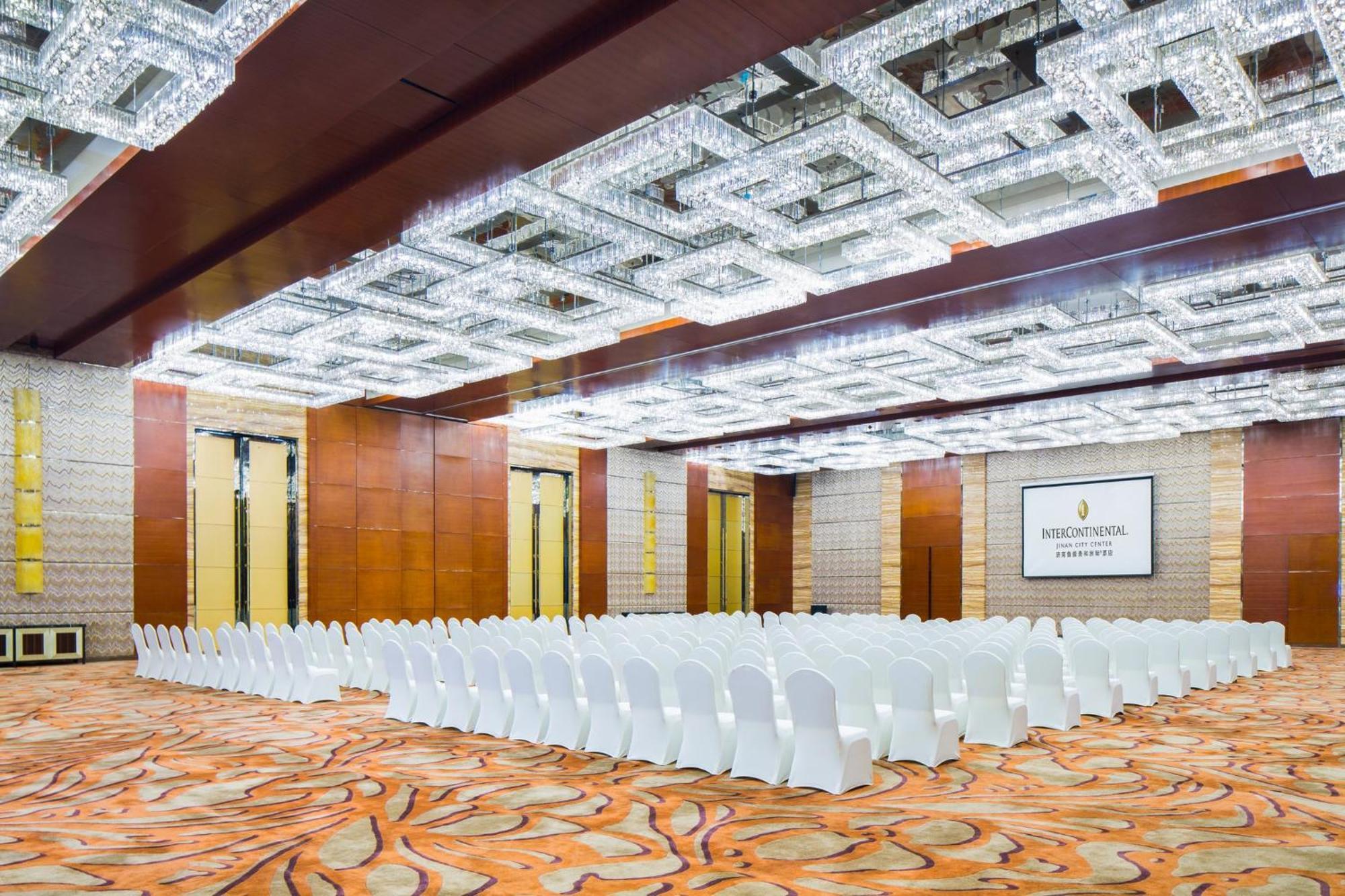 Intercontinental Jinan City Center By Ihg Exterior foto